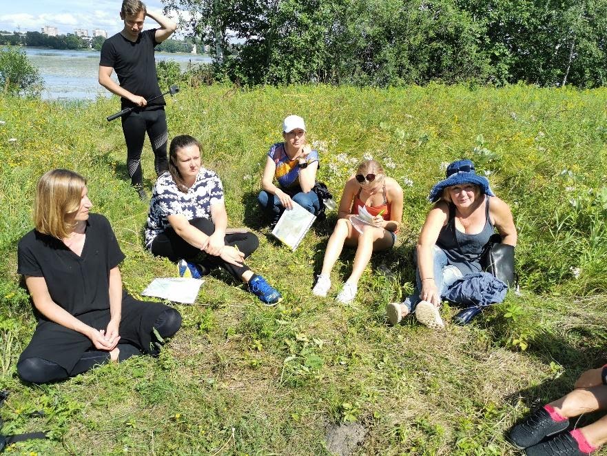 Stakeholders discussing the vision for Kruminsala development and what it takes to develop this site whilst maintaining its biodiversity