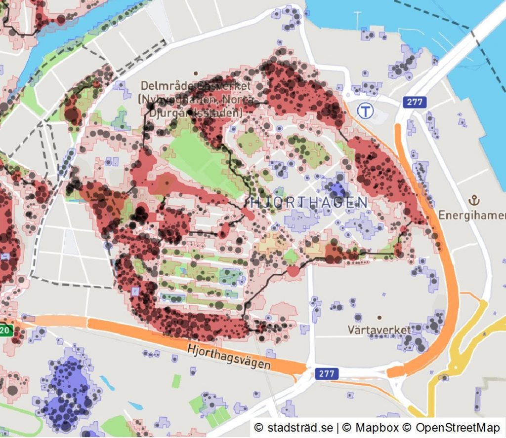 Figure 2 Habitat network. Red indicates larger forests, blue smaller. Links between areas as red lines.